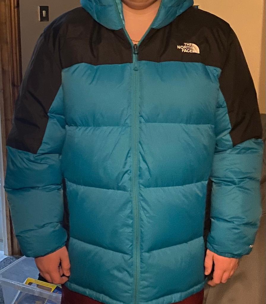 Men's North face puffer jacket | in 